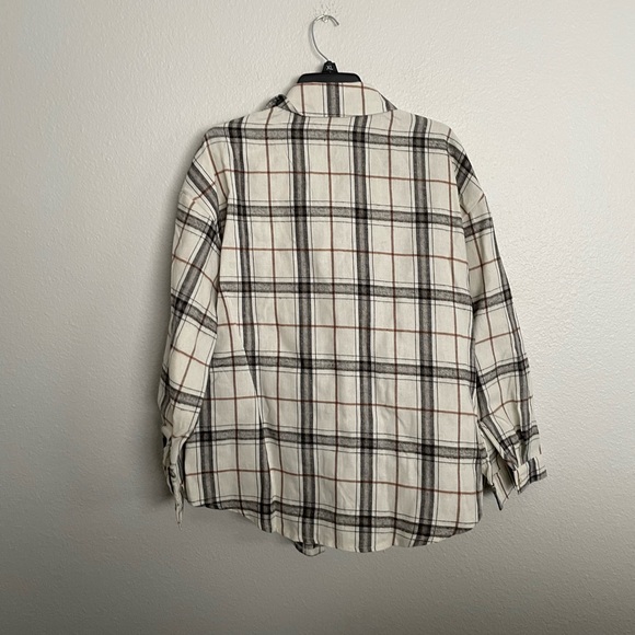 White black and brown flannnel - Picture 3 of 5